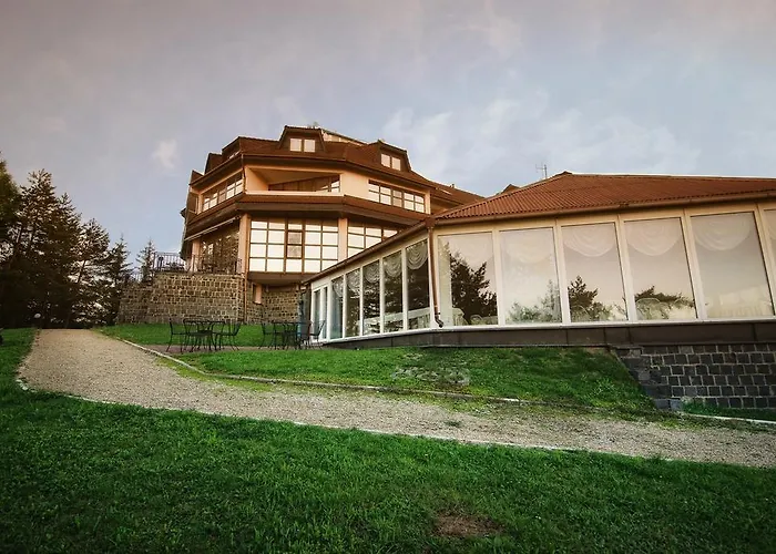 Bellevue Hotel And Resort